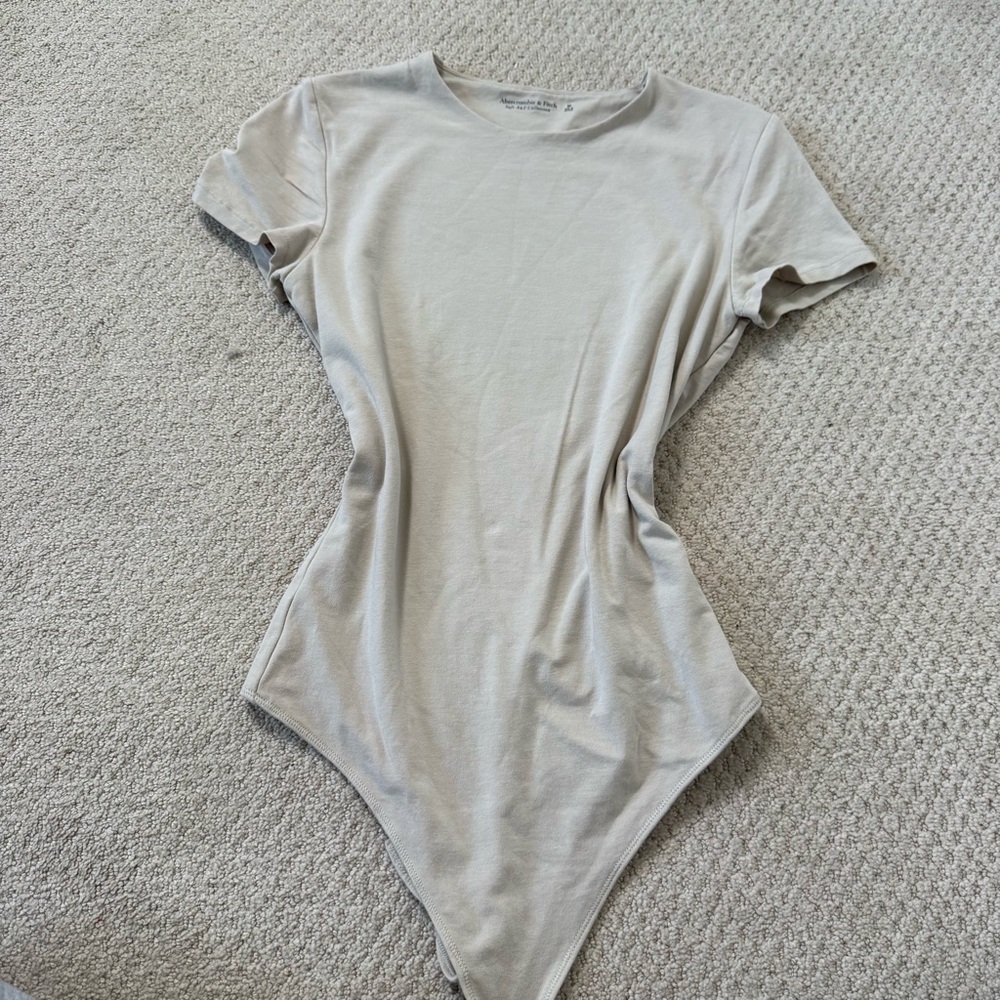 Abercrombie Short-Sleeve Cotton Seamless Fabric Crew Bodysuit - Picture 2 of 3
